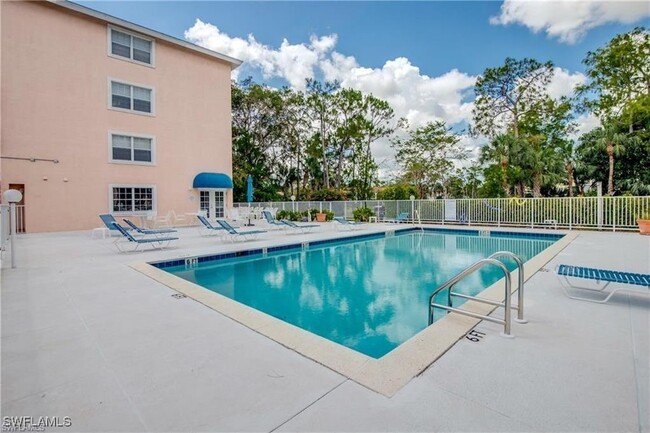 Photo - 441 Quail Forest Blvd Condominio Unidad A204