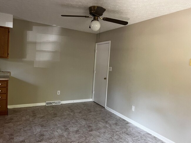 Photo - 924-926 Grand Arbre Dr Unidad 924