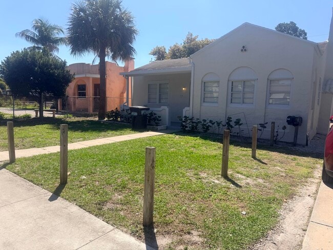 Photo - 504 El Prado