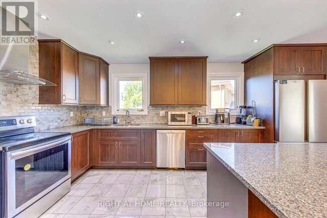 Photo - 4004 Midhurst Ln