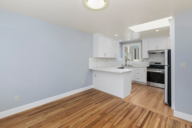 Photo - 1629 20th Ave Unit 1629