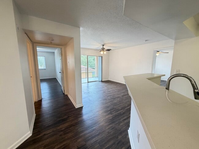 Photo - 3708 NW Adriatic Ln Unit 201