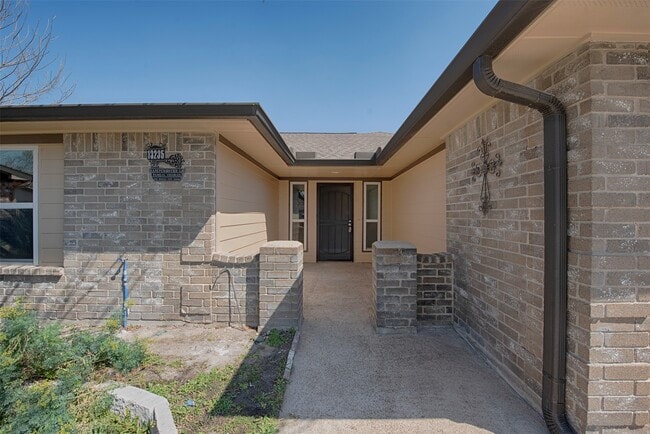 Photo - 13235 Rampchester Ln