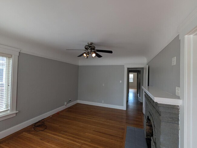 Photo - 533 Oak Ave