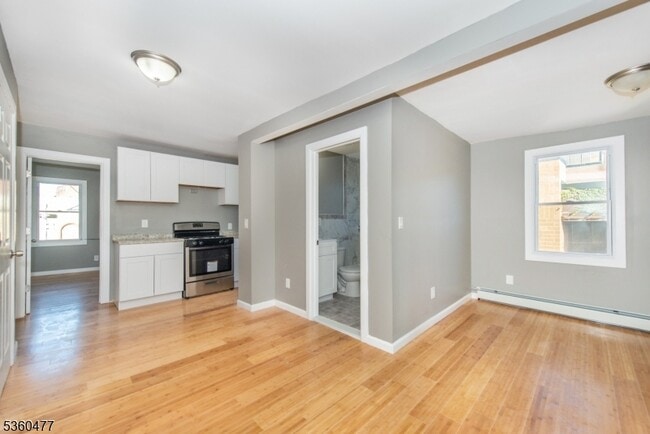 Photo - 581 E 18th St Apartment Unit 2