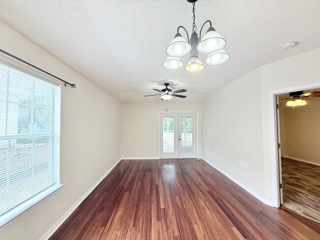 Photo - 3-Bedroom Duplex
