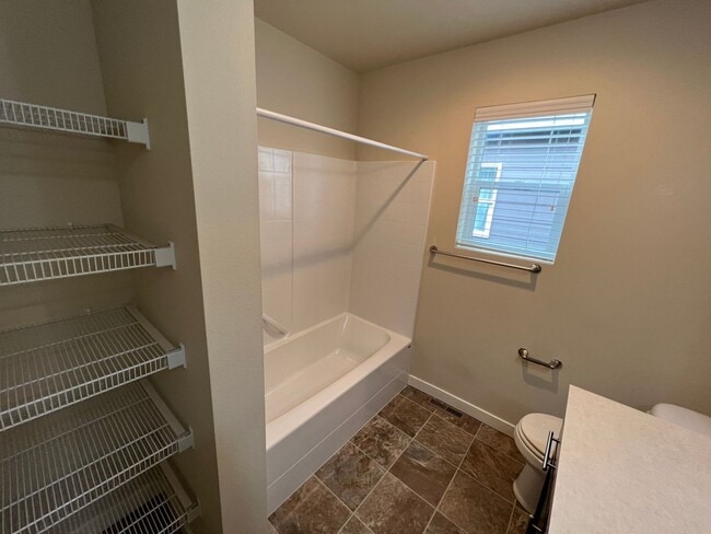 Photo - Amazing Puyallup Home waiting for you!