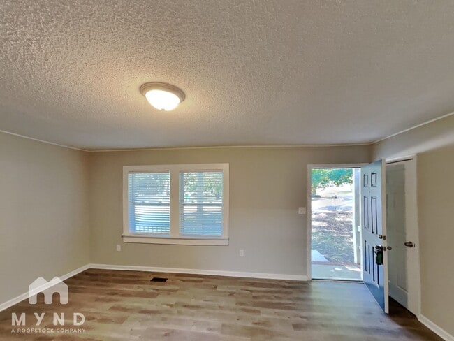 Photo - 1509 Whisnant St