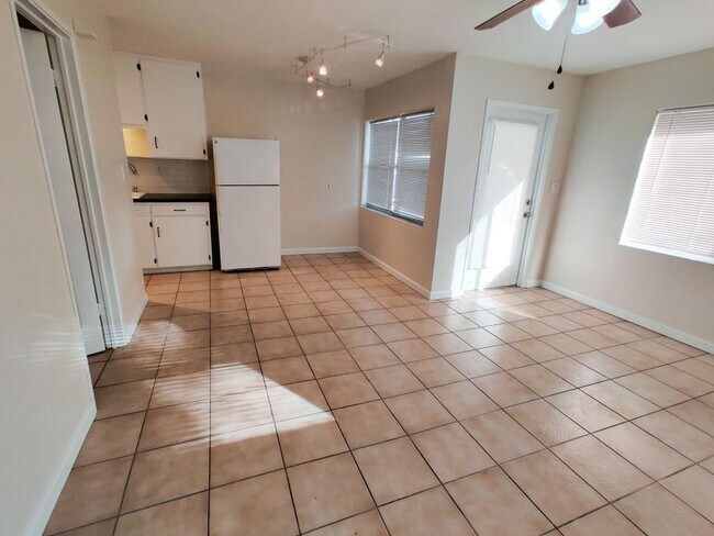 Photo - 2617 Marble Ave