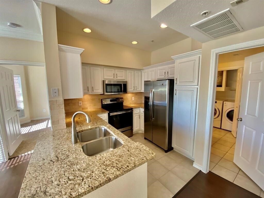 Photo - 2350 Westcreek Ln Apartment Unit 1110
