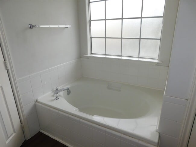 2710 Grants Lake Blvd Unit K1
