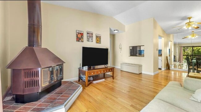 Photo - 3103 Broken Oak Dr Unit I