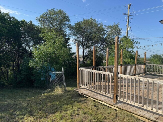 Photo - Spacious and recently remodeled 3 bedroom, 2 bathroom home located in a quiet neighborhood in Cop...