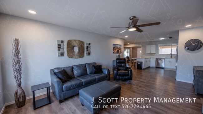 Photo - 55+ Community |Fountain of the Sun |  GEM ...