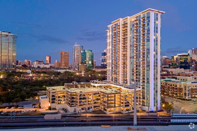 Exterior - The Katy at Victory Park