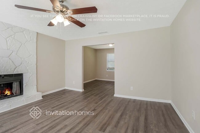 Photo - 680 Wood Path Ct