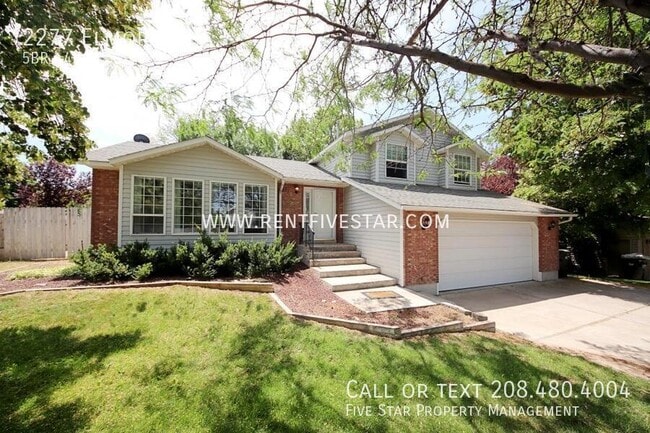 Photo - 2277 Elmore St House