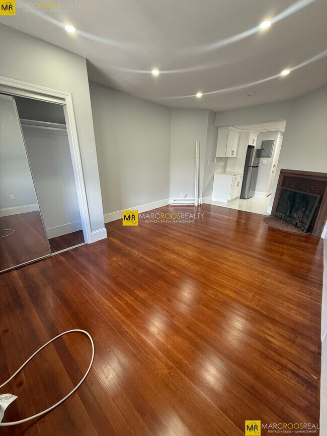 Photo - 480 Commonwealth Ave Unidad 5