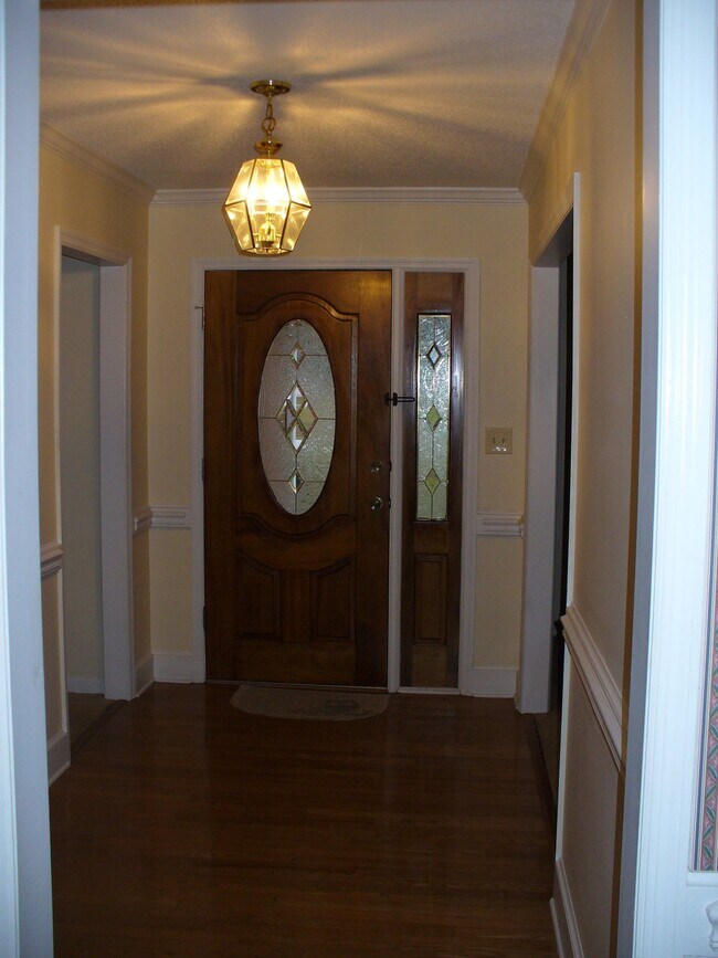 Photo - 1013 Pleasant Valley Dr