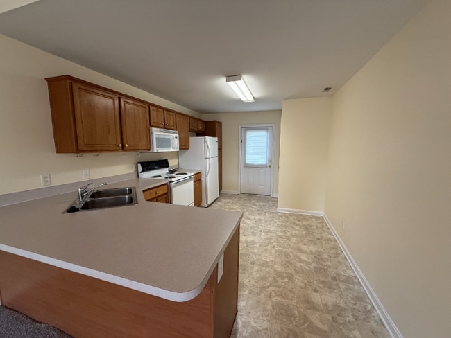 Photo - 1924 Muncie Ave Unit 5