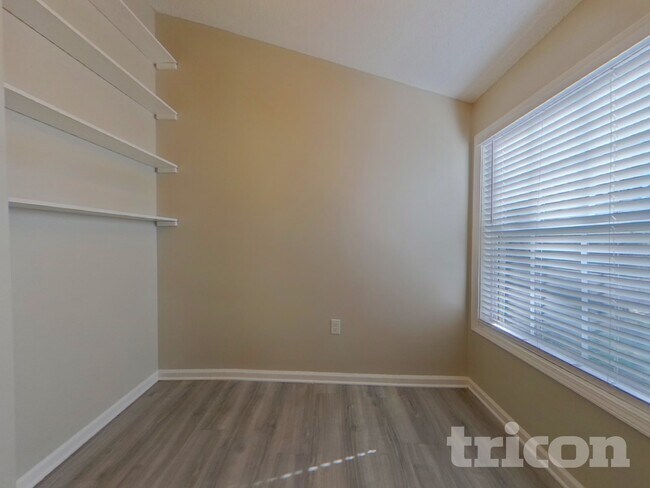 Photo - 309 Lokey's Ridge Rd