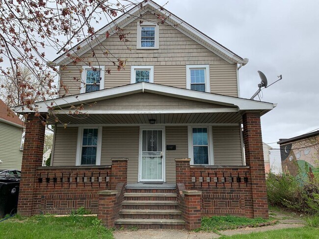 3 Bedroom 1 Bath Single Family Home - 3 Bedroom 1 Bath Single Family Home
