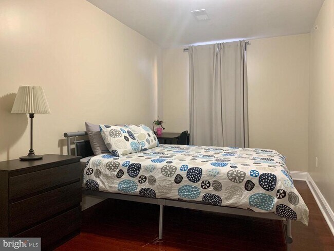 Photo - 1211 Race St Unit 3R