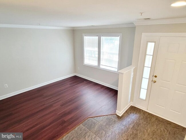 Photo - 3926 Shawfield Ln