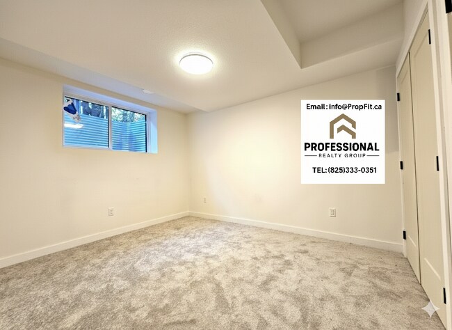 Photo - 10961 74 Av NW