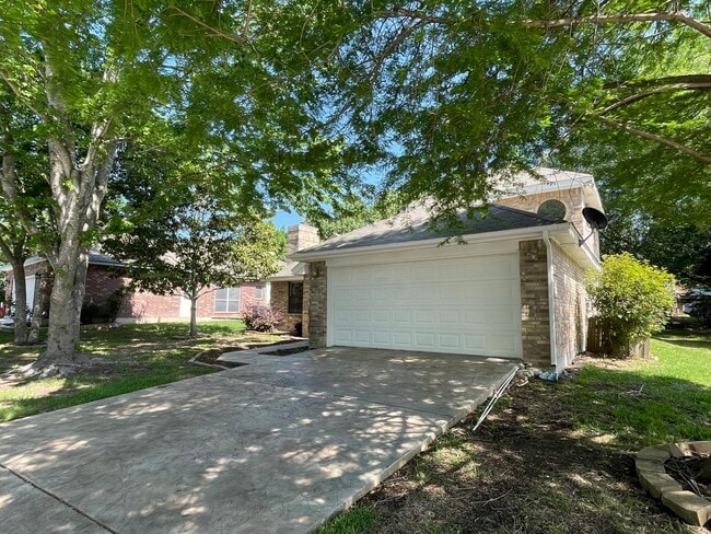Photo - 3624 Elm Ct