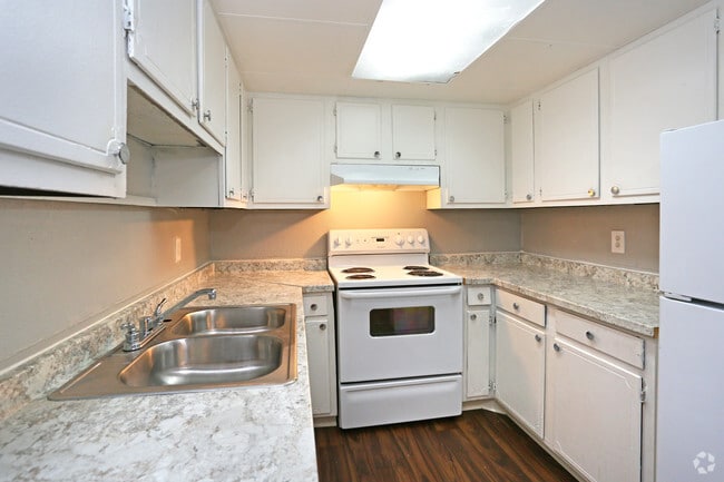 Kitchen - Lodge2765