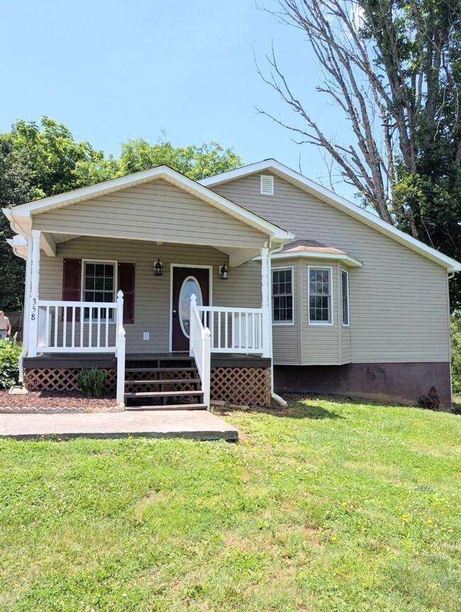Photo - 358 Henson Ln