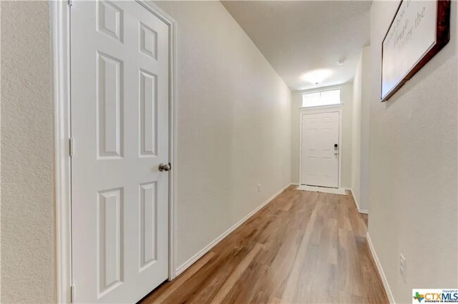 Photo - 2608 Arno St