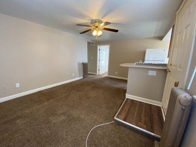 Photo - 236 E Dewald St Unidad Apt 4