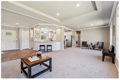 Photo - 1682 Markham Rd