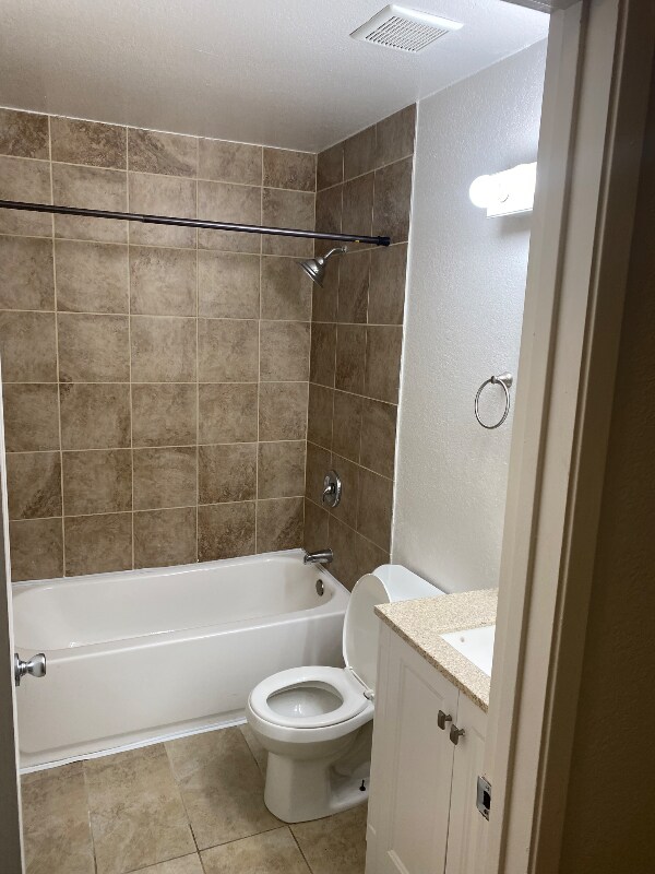 Photo - 902 Muscovy Ct