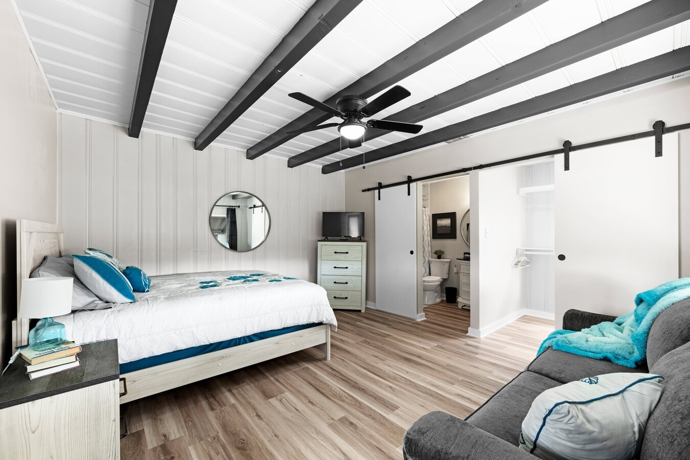 Photo - 3009 Topeka St Unidad B