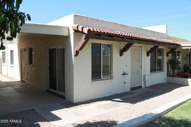 Building Photo - 2229 N Recker Rd Rental