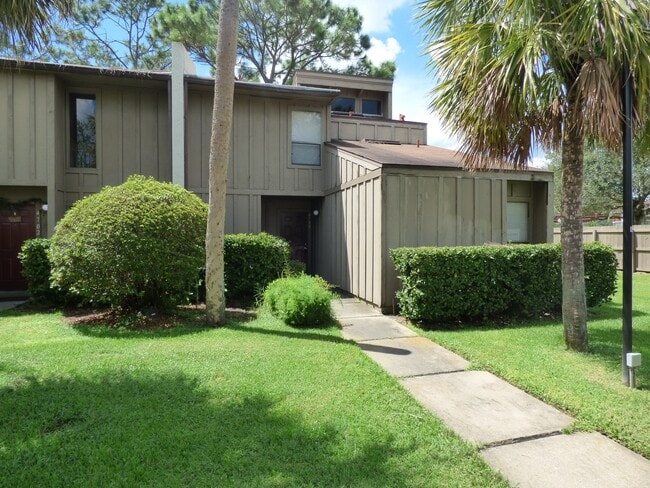 Building Photo - 4700 Jasmine Creek Ln