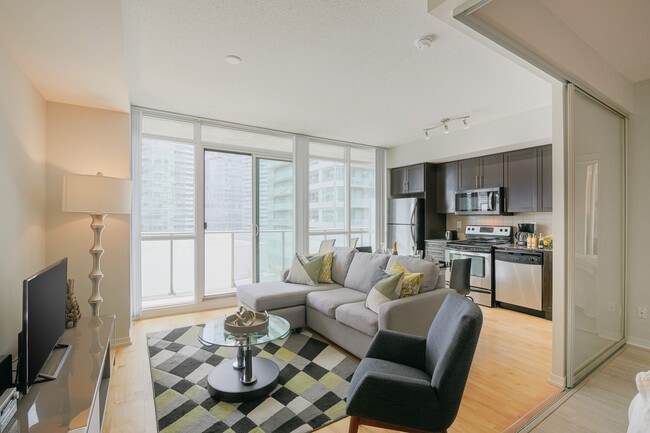 Building Photo - 81 Bay St. Unit ID1026106P