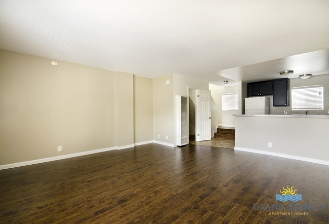 The Grand Terrace Apartments