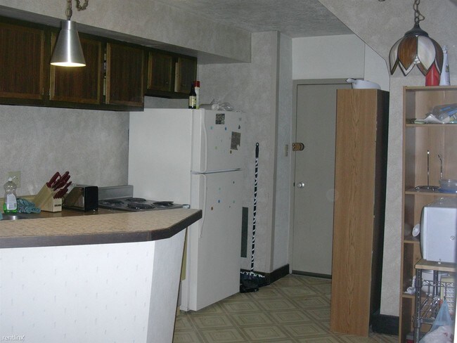 Photo - 745 S Millvale Ave