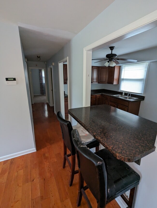 Photo - 3213 Lagrange Dr