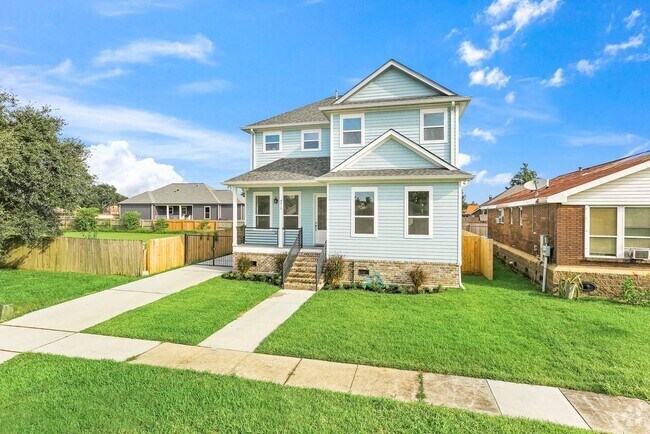 Building Photo - 8337 Prince Dr Rental