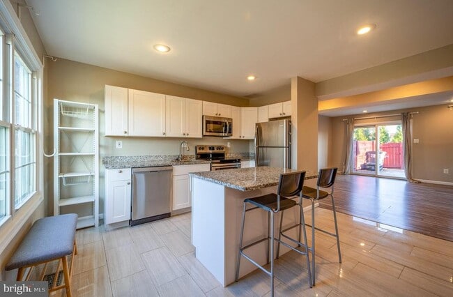 Photo - 1412 Cottonwood Ct