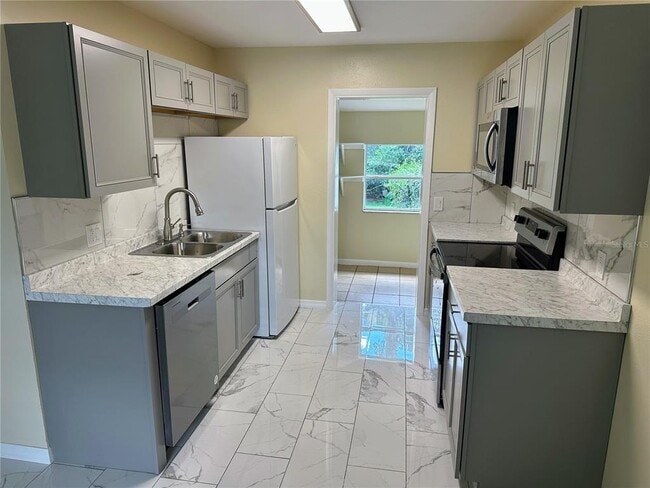 Photo - 39346 Rusbe Dr