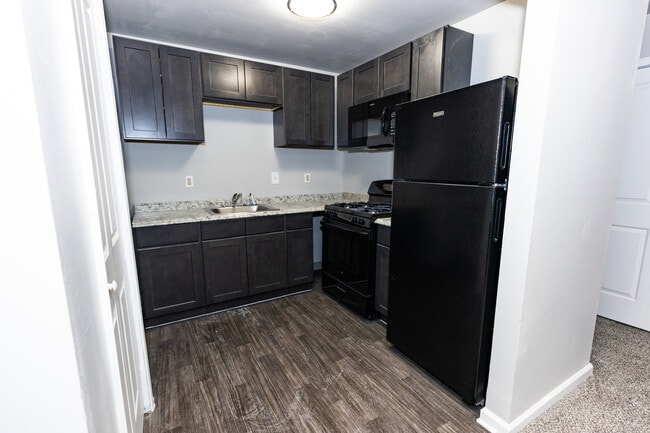 Upgraded Unit - The Flats of Inkster