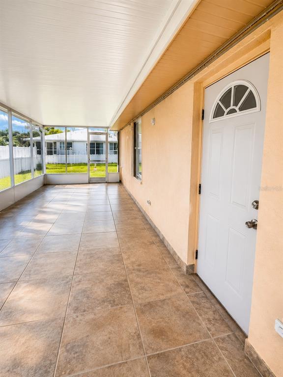 Photo - 440 W Tarpon Blvd NW
