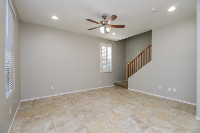 Photo - 5416 W Fulton St
