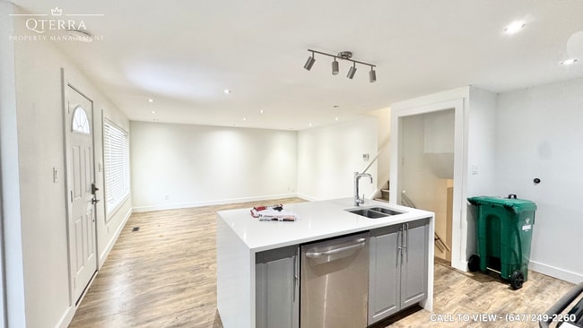 Photo - 53 Karen Walk